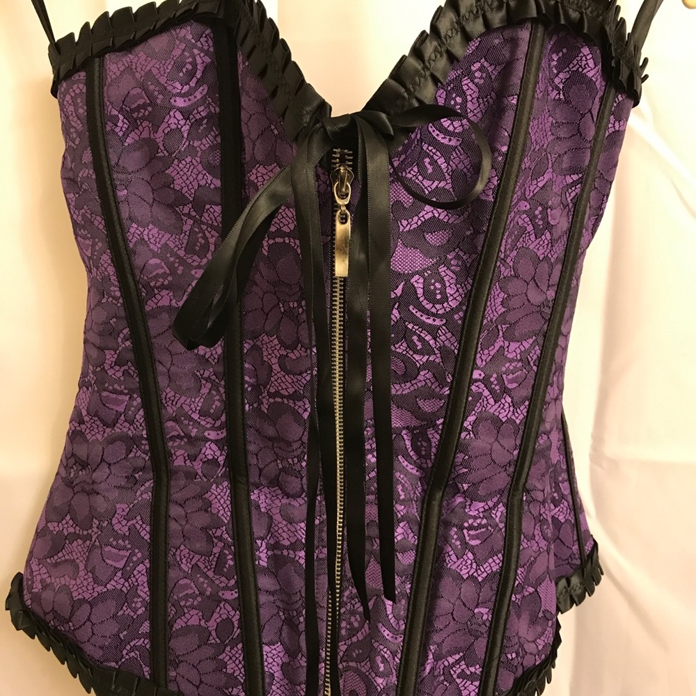 Corset